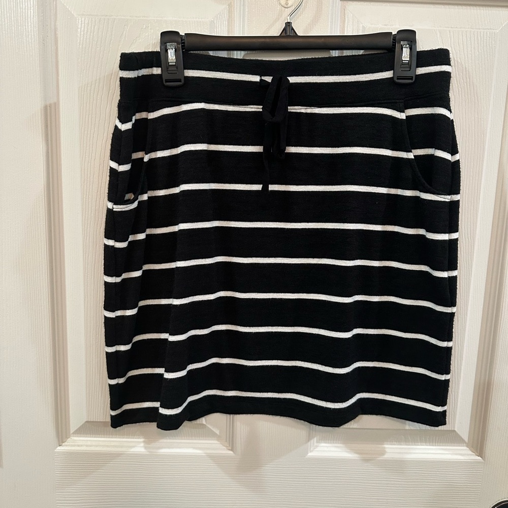 Market and Spruce. White striped on black. Cotton Lp